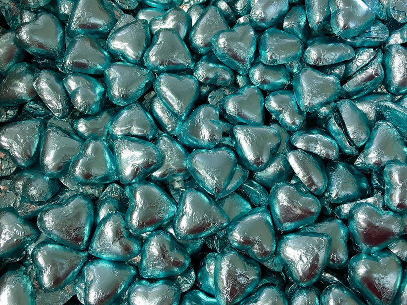 Milk Chocolate Hearts Light Blue 100g