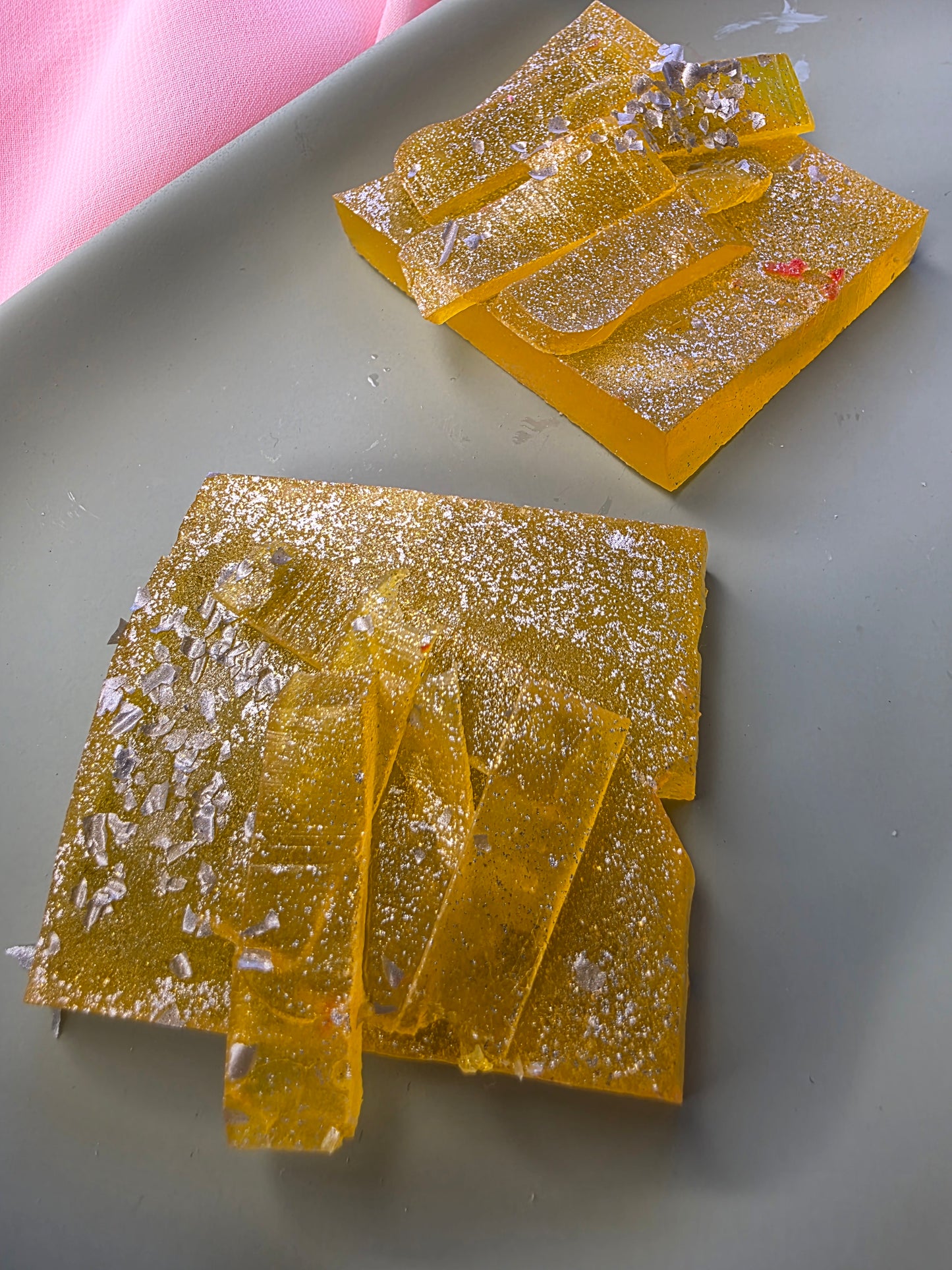 Choc dipped Pineapple Crystal Candy