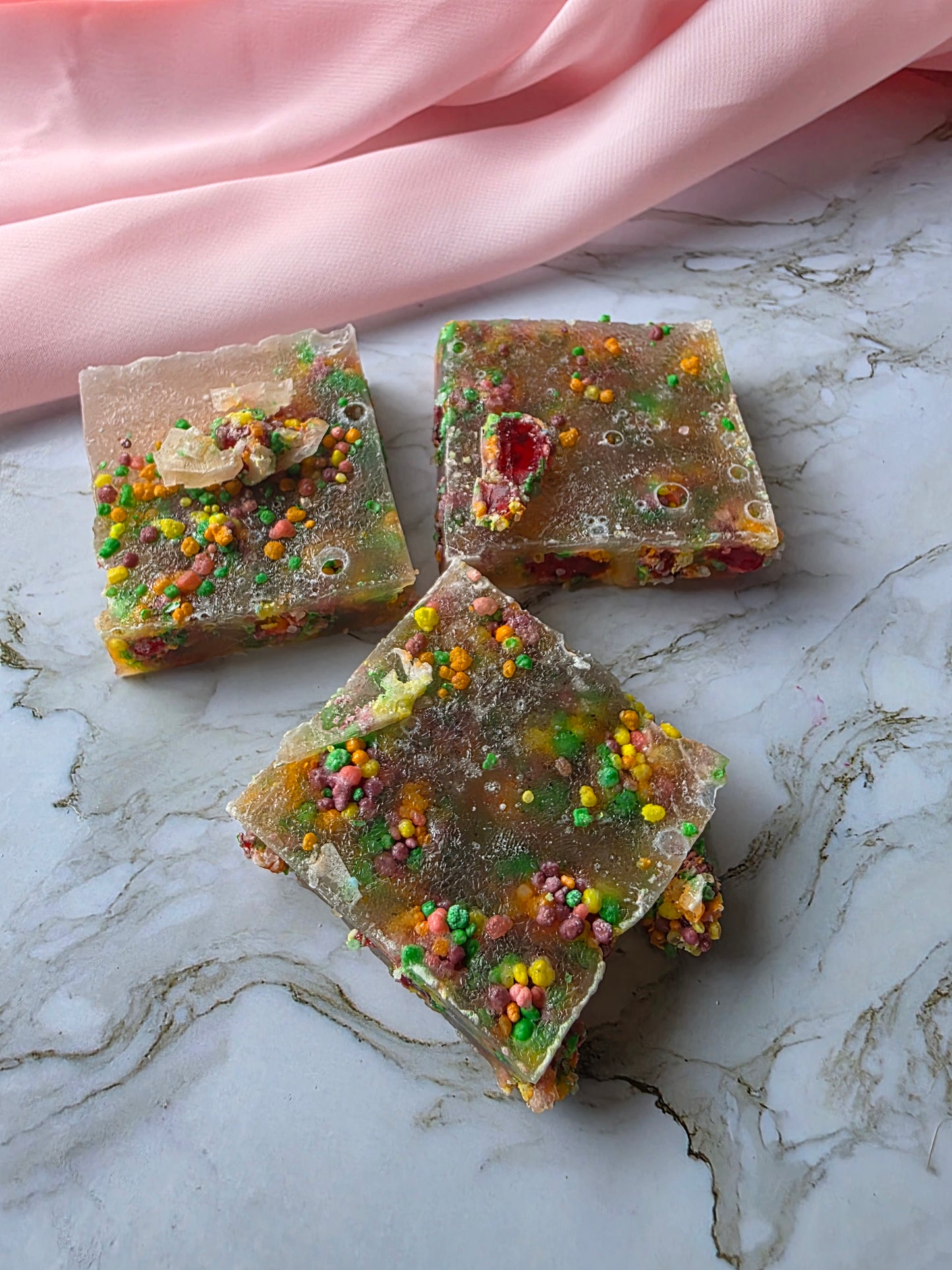 Nerd Clusters Filled Strawberry Crystal Candyš¬