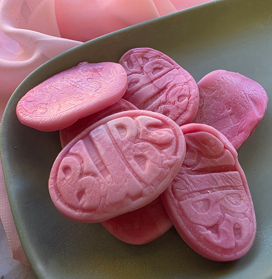 Bubs Strawberry and Pomegranate Ovals 100g